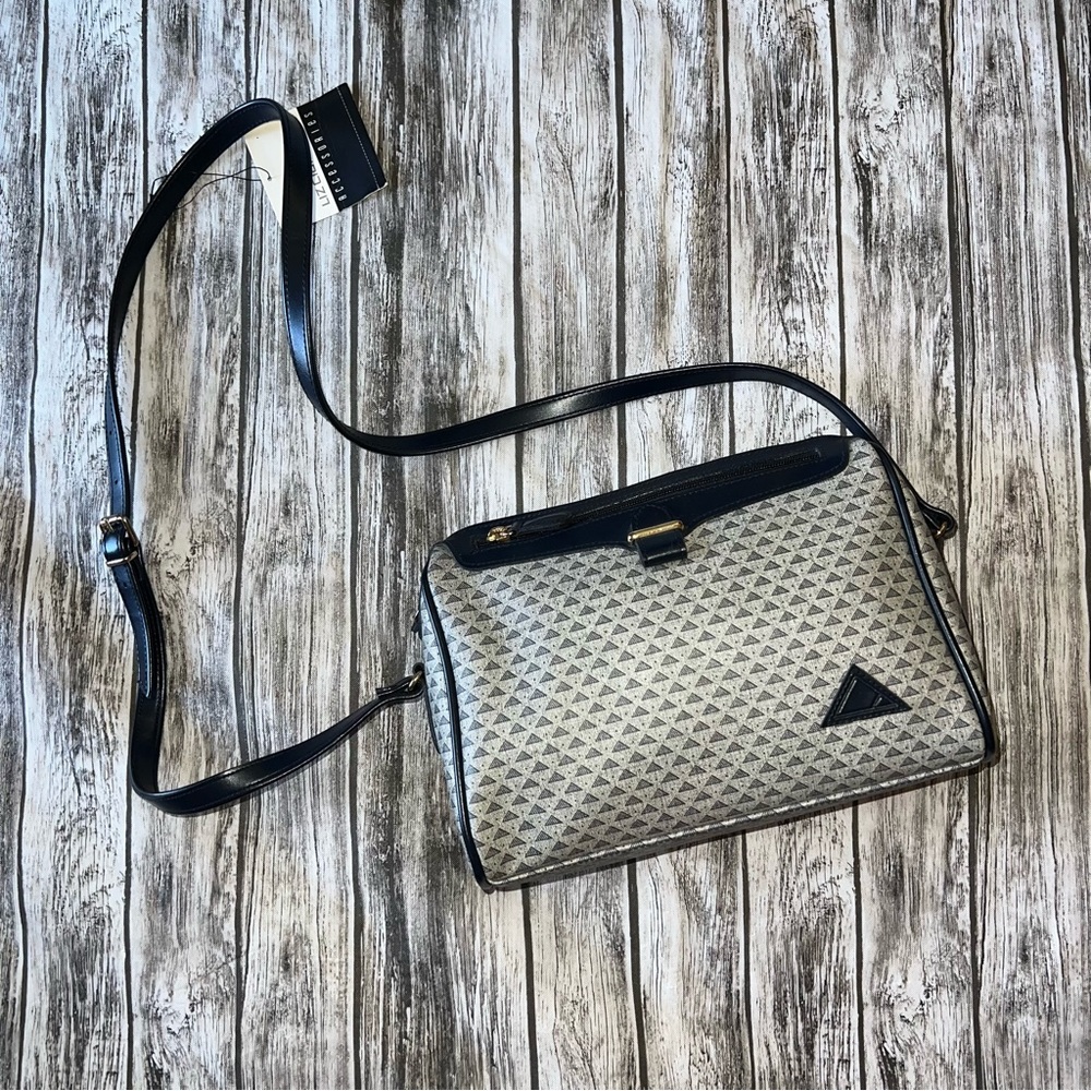 New Vintage Liz Clairborne bag